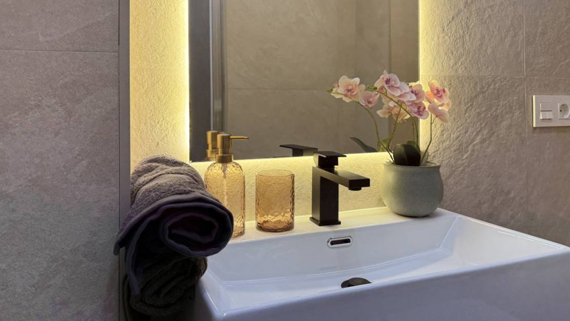 Sale - Apartment - Torrevieja - Torrevieja Centro