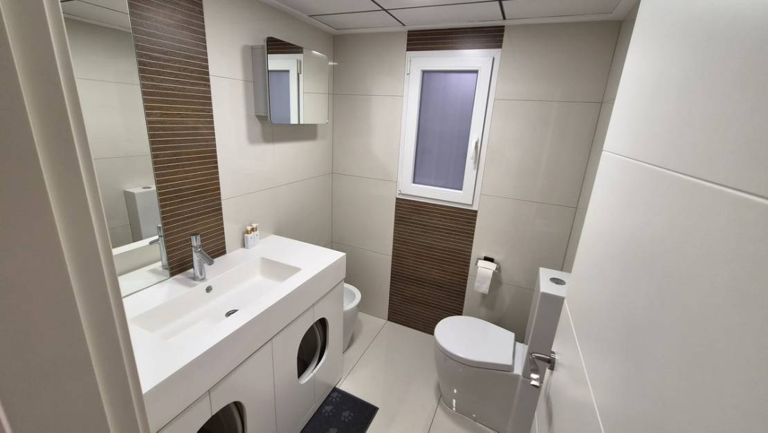 Sale - Apartment - Torrevieja - Torrevieja Centro
