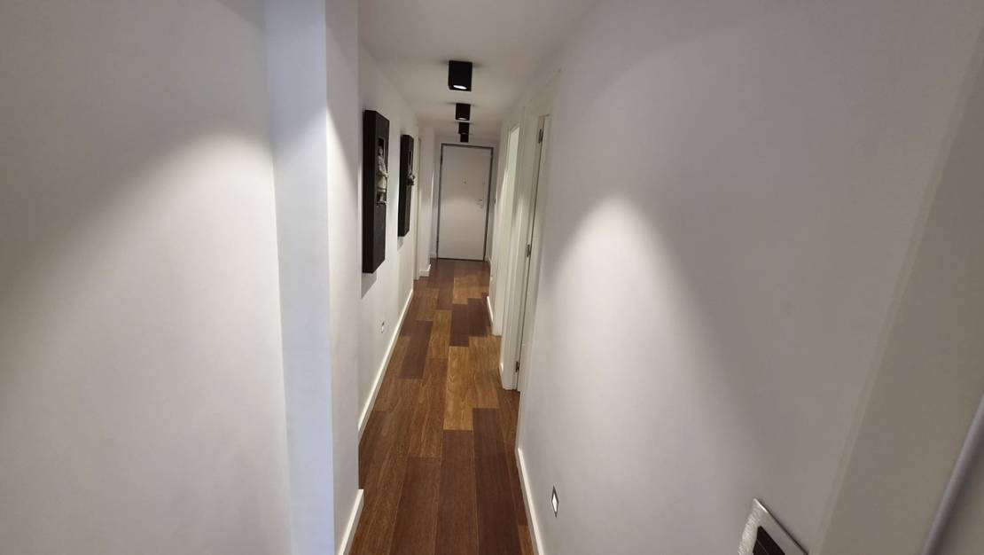 Sale - Apartment - Torrevieja - Torrevieja Centro