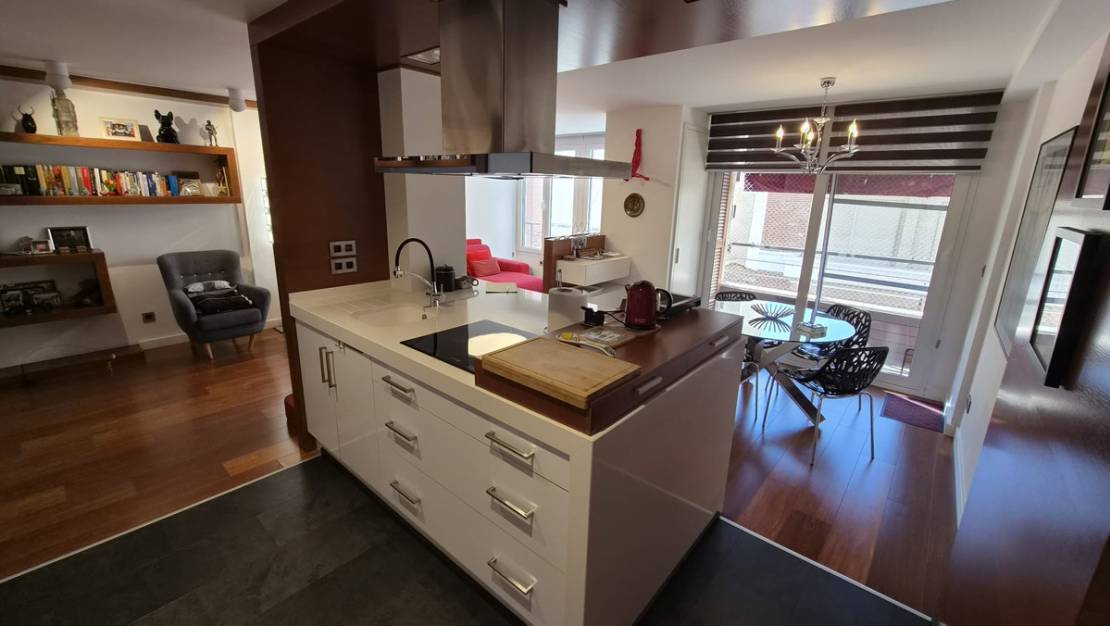 Sale - Apartment - Torrevieja - Torrevieja Centro