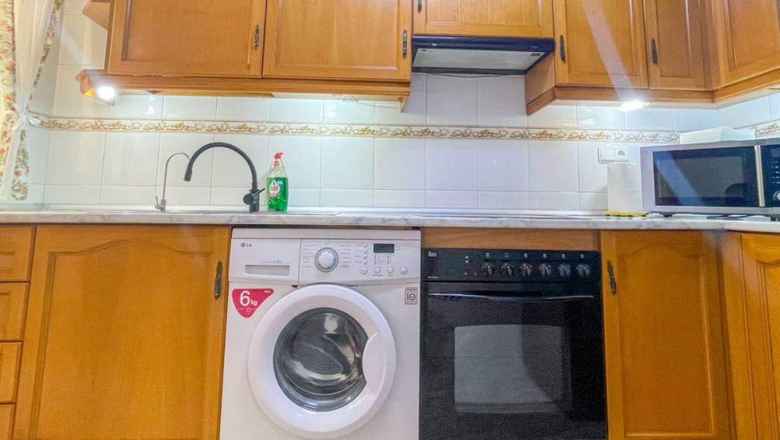 Sale - Apartment - Torrevieja - Torrevieja Centro