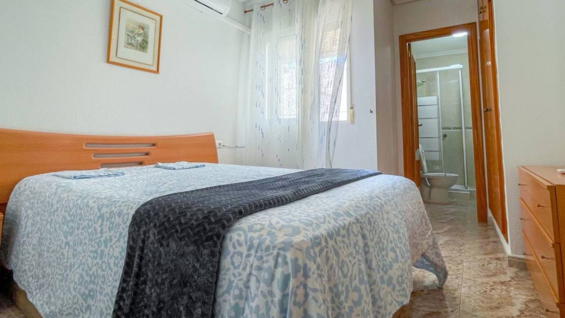 Sale - Apartment - Torrevieja - Torrevieja Centro