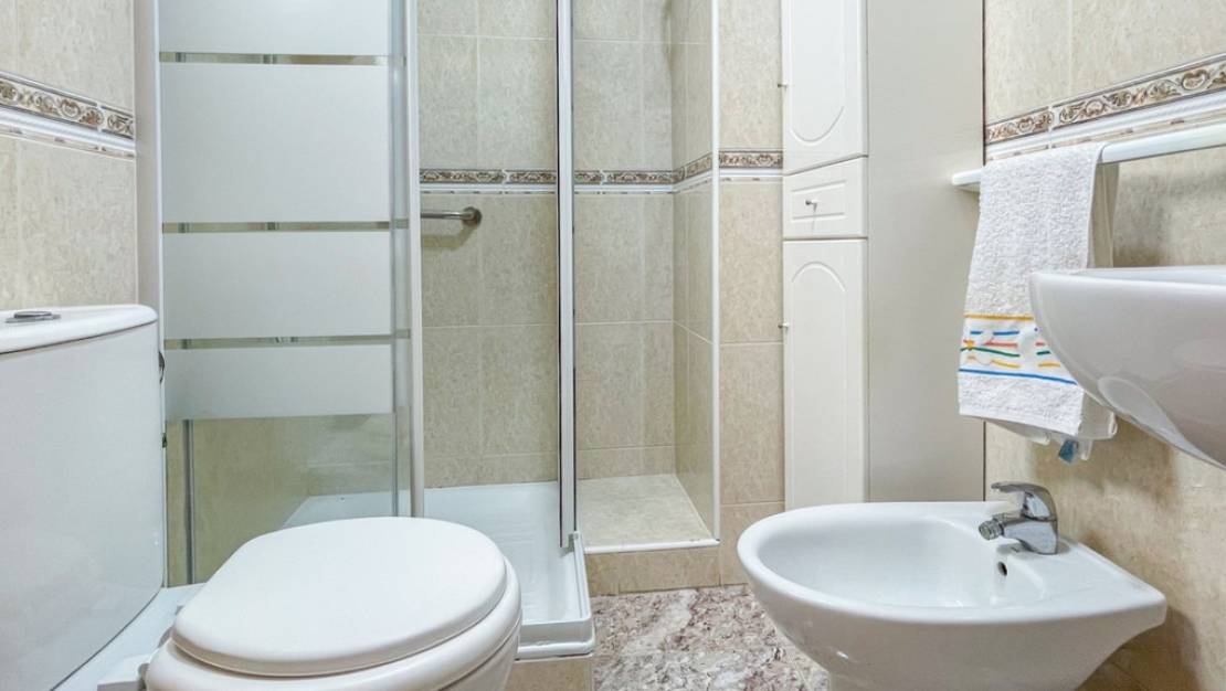 Sale - Apartment - Torrevieja - Torrevieja Centro