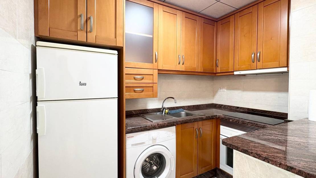 Sale - Apartment - Torrevieja - Torrevieja Centro
