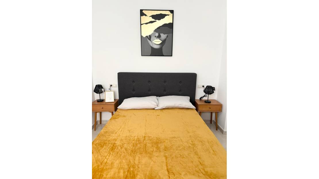 Sale - Apartment - Torrevieja - Torrevieja Centro