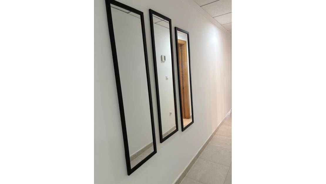 Sale - Apartment - Torrevieja - Torrevieja Centro