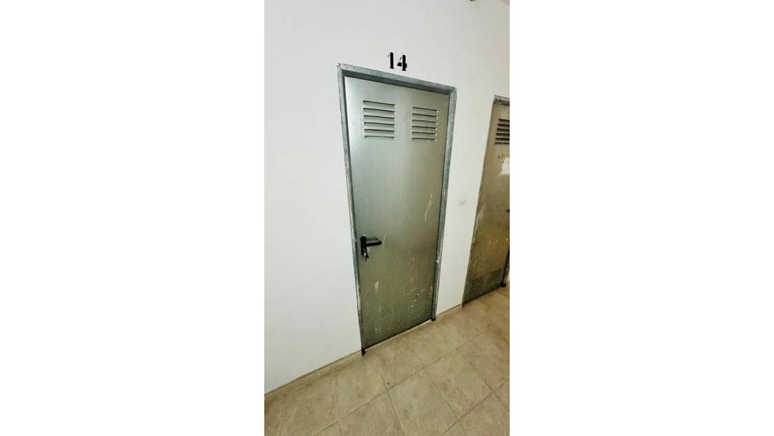 Sale - Apartment - Torrevieja - Torrevieja Centro