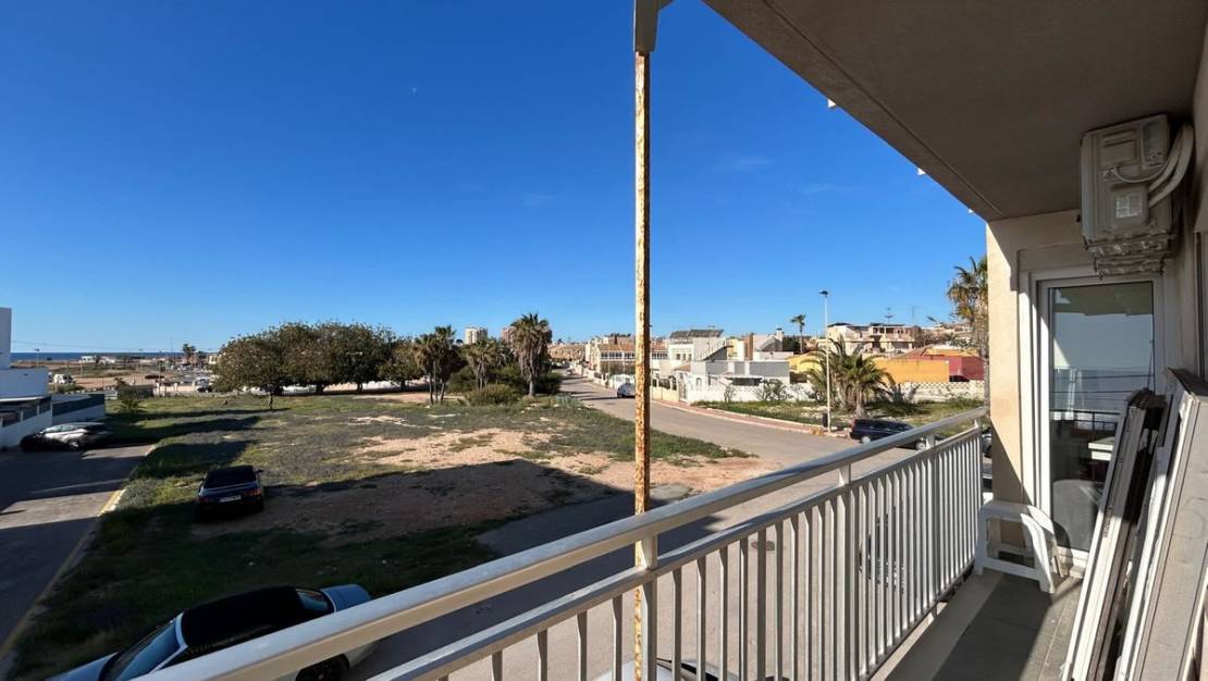 Sale - Apartment - Torrevieja - Torrevieja Centro