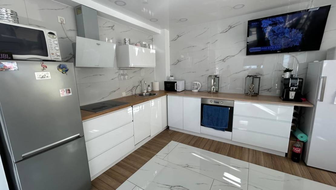 Sale - Apartment - Torrevieja - Torrevieja Centro