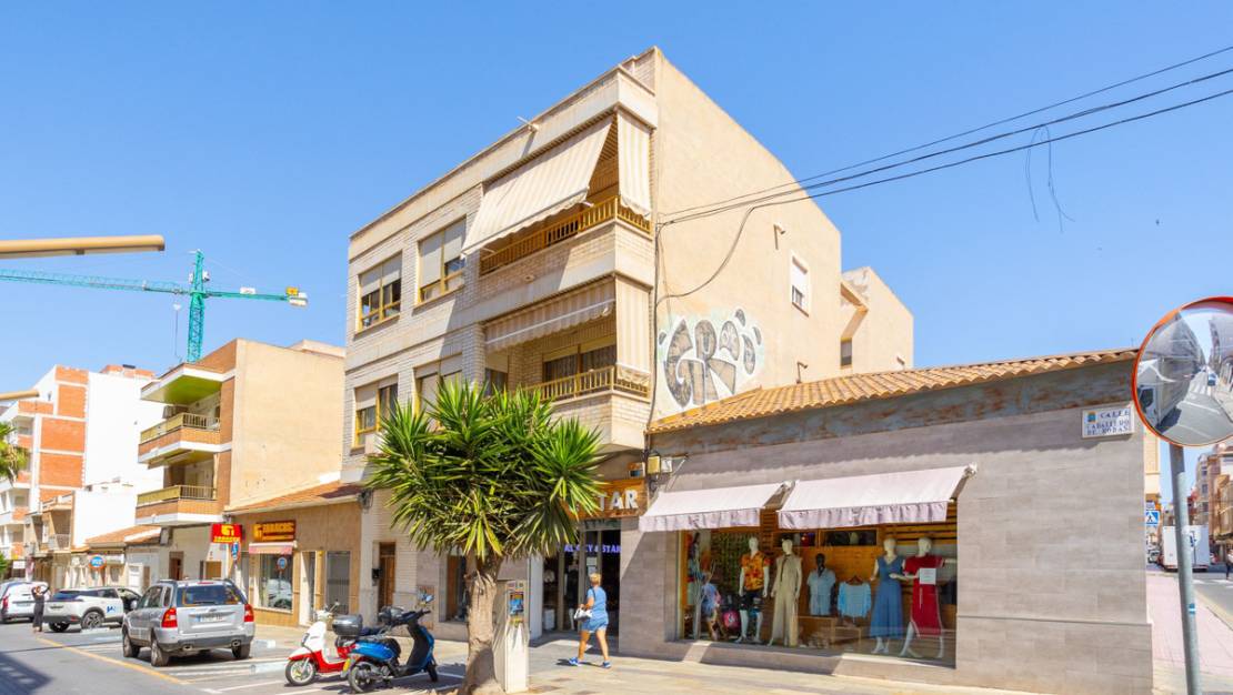Sale - Apartment - Torrevieja - Torrevieja Centro