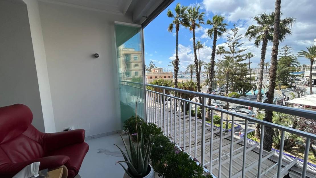 Sale - Apartment - Torrevieja - Torrevieja Centro
