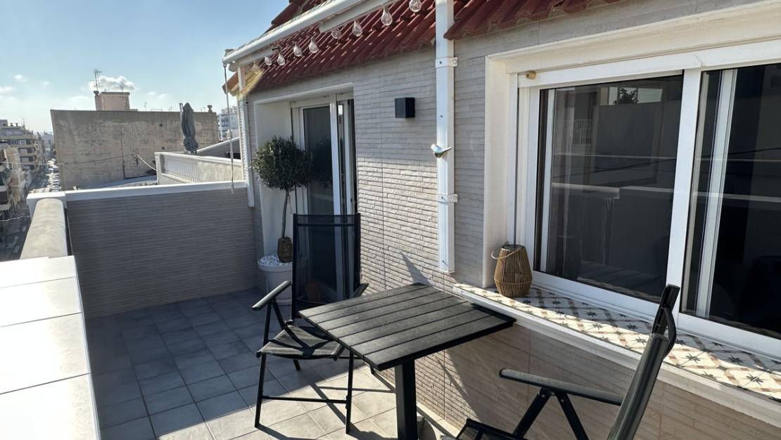 Sale - Apartment - Torrevieja - Torrevieja Centro