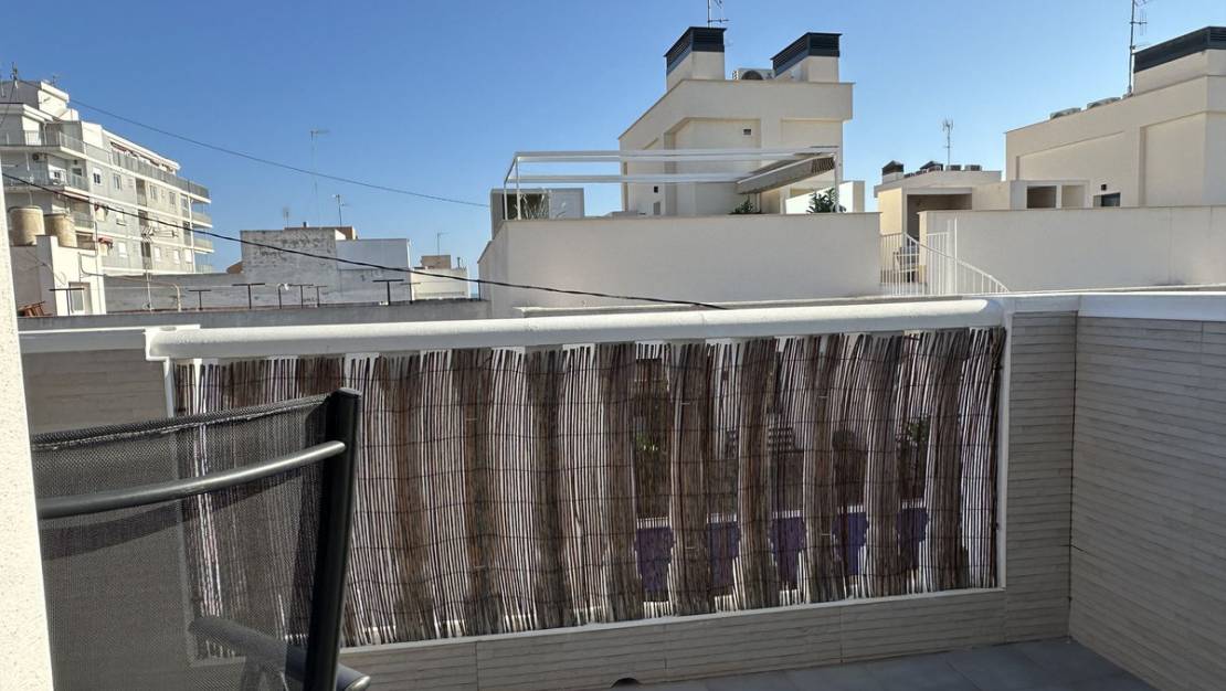 Sale - Apartment - Torrevieja - Torrevieja Centro