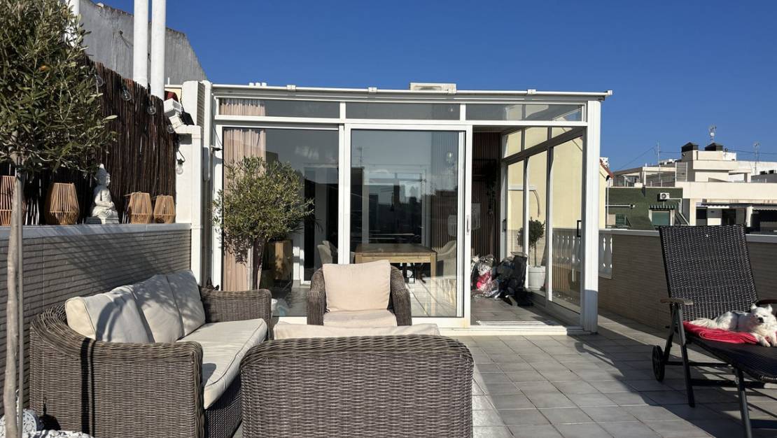 Sale - Apartment - Torrevieja - Torrevieja Centro