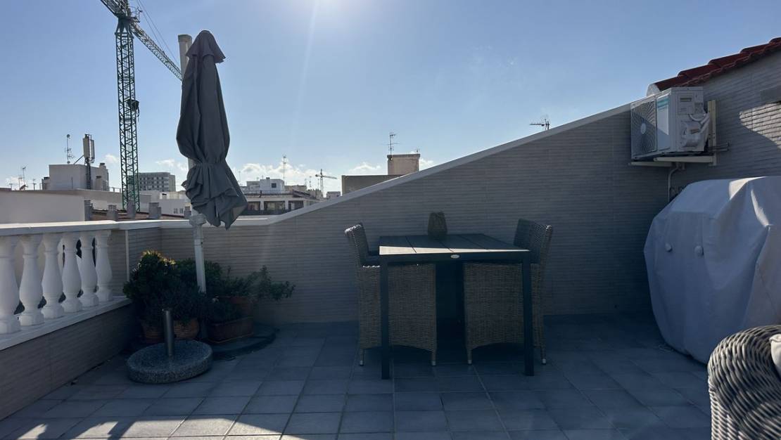 Sale - Apartment - Torrevieja - Torrevieja Centro