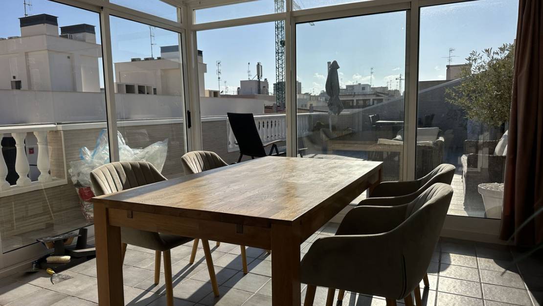 Sale - Apartment - Torrevieja - Torrevieja Centro