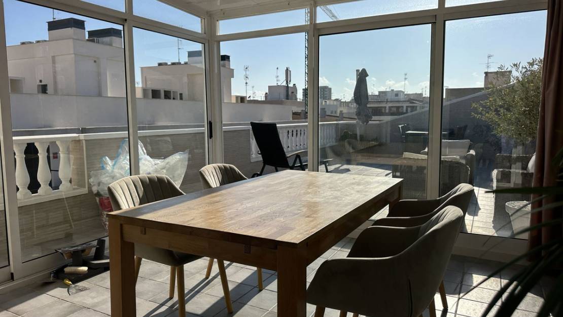 Sale - Apartment - Torrevieja - Torrevieja Centro