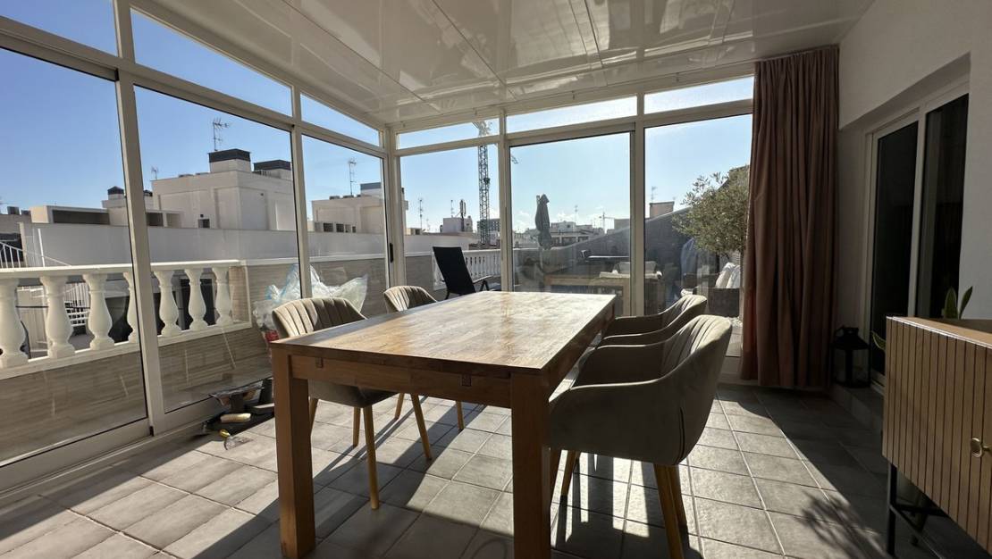 Sale - Apartment - Torrevieja - Torrevieja Centro