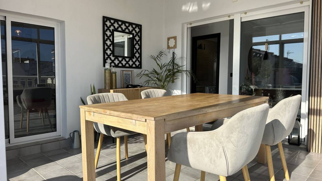 Sale - Apartment - Torrevieja - Torrevieja Centro