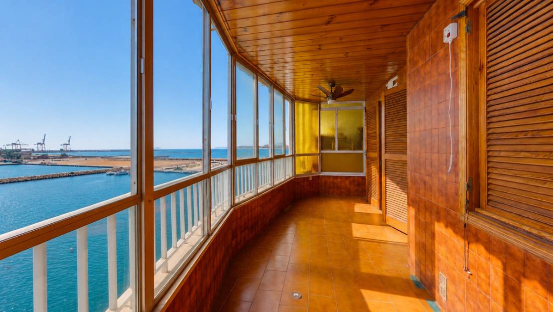 Sale - Apartment - Torrevieja - Torrevieja Centro