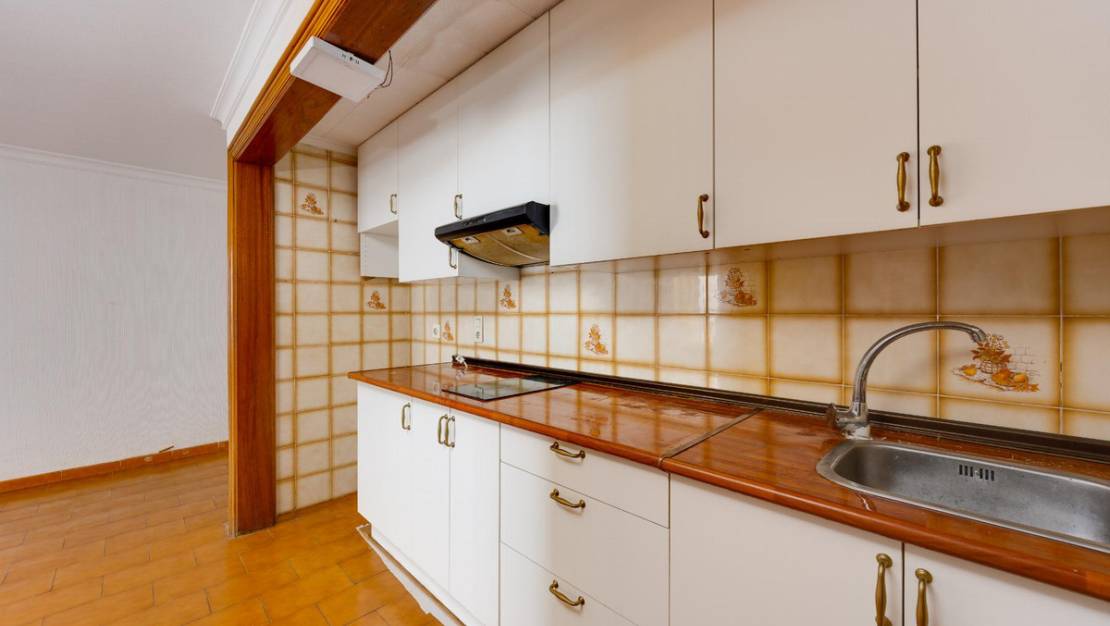 Sale - Apartment - Torrevieja - Torrevieja Centro