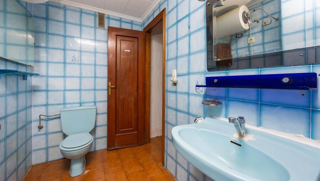 Sale - Apartment - Torrevieja - Torrevieja Centro