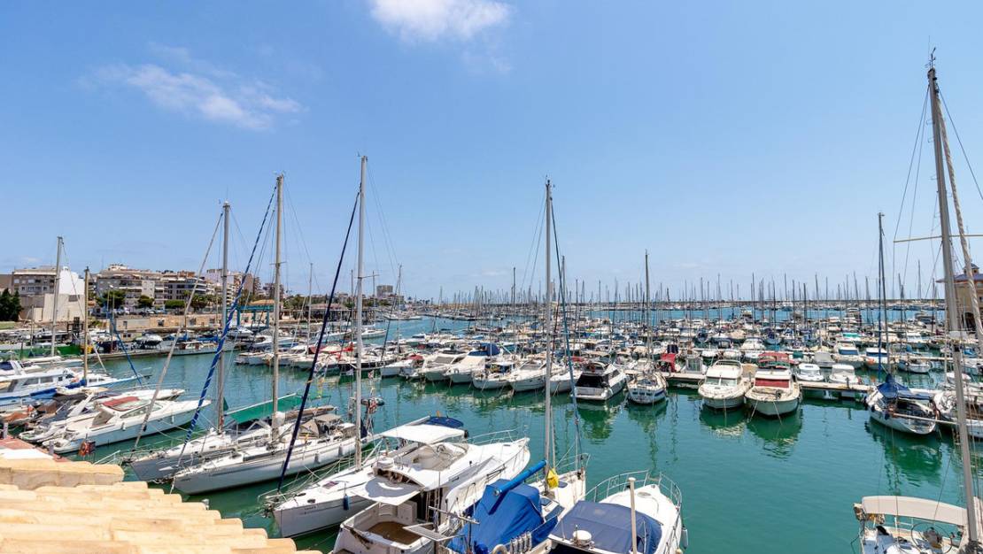 Sale - Apartment - Torrevieja - Torrevieja Centro