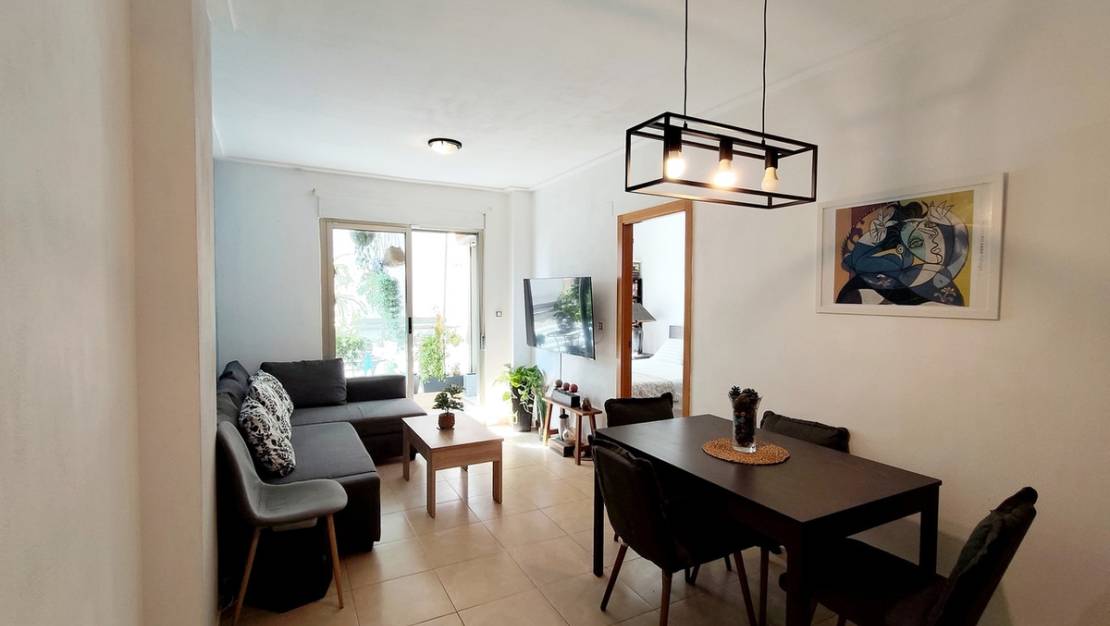 Sale - Apartment - Torrevieja - Torrevieja Centro