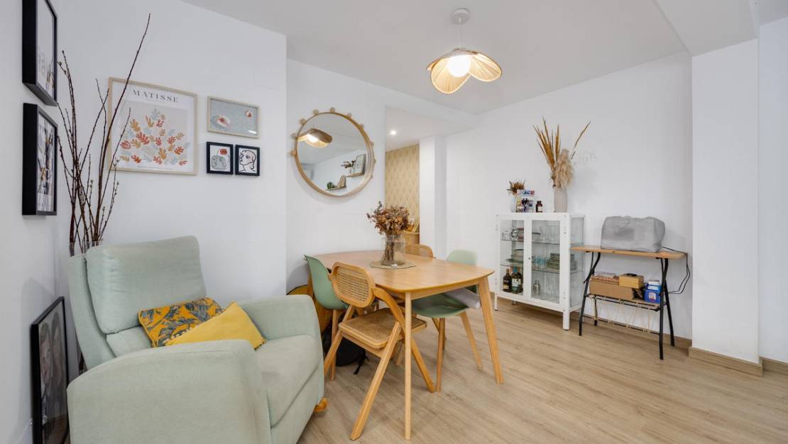 Sale - Apartment - Torrevieja - Torrevieja Centro