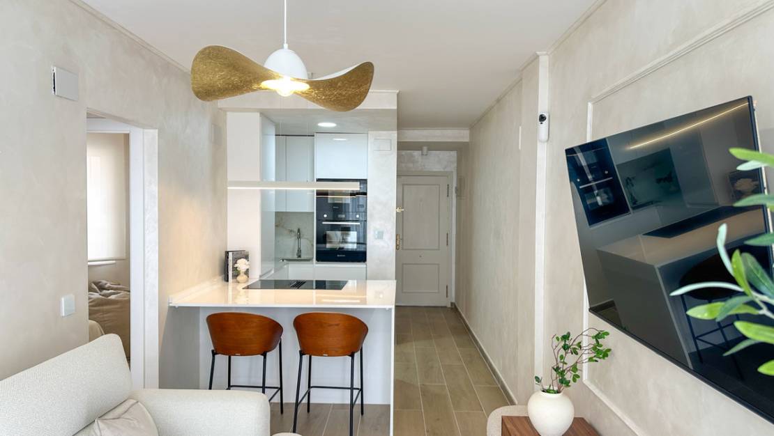 Sale - Apartment - Torrevieja - Torrevieja Centro