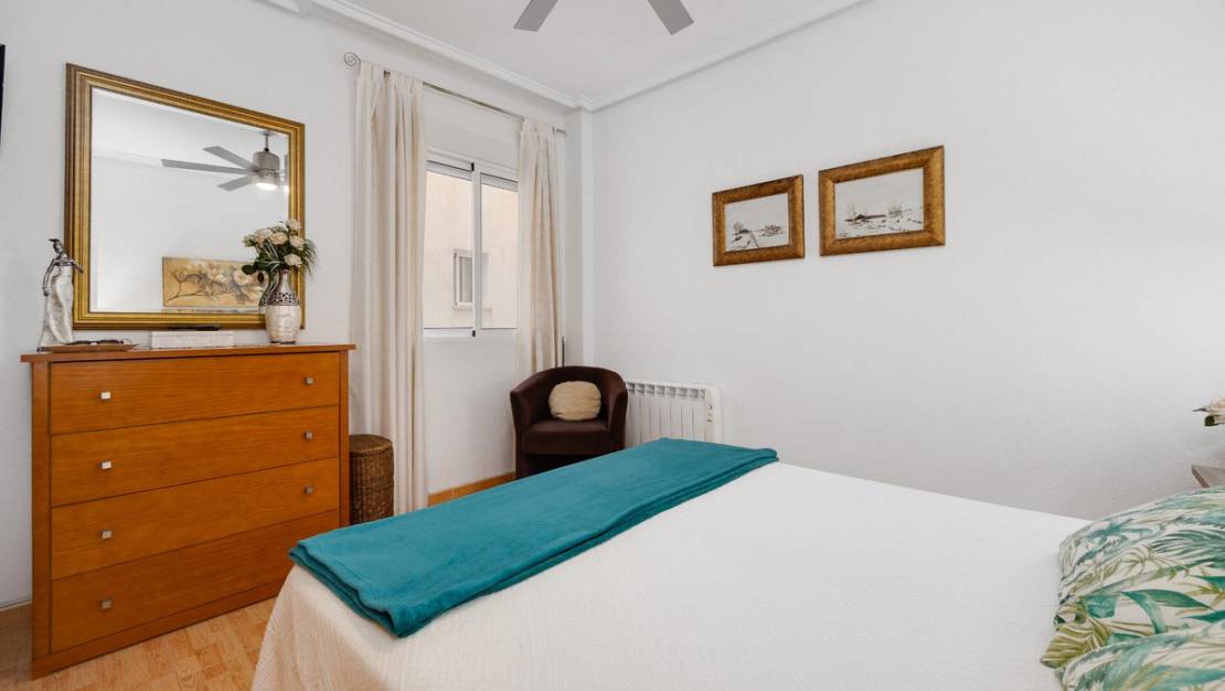 Sale - Apartment - Torrevieja - Torrevieja Centro