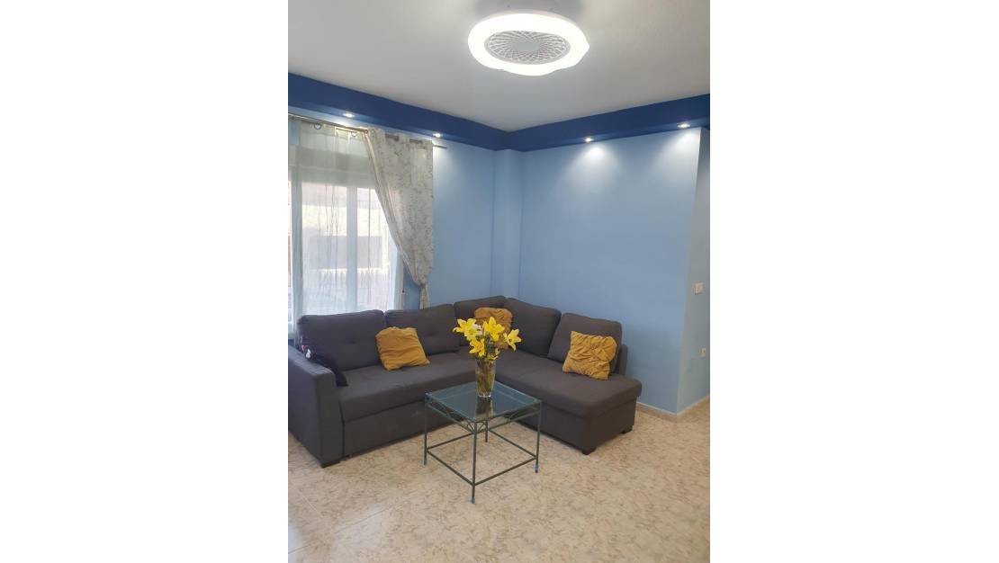 Sale - Apartment - Torrevieja - Torrevieja Centro