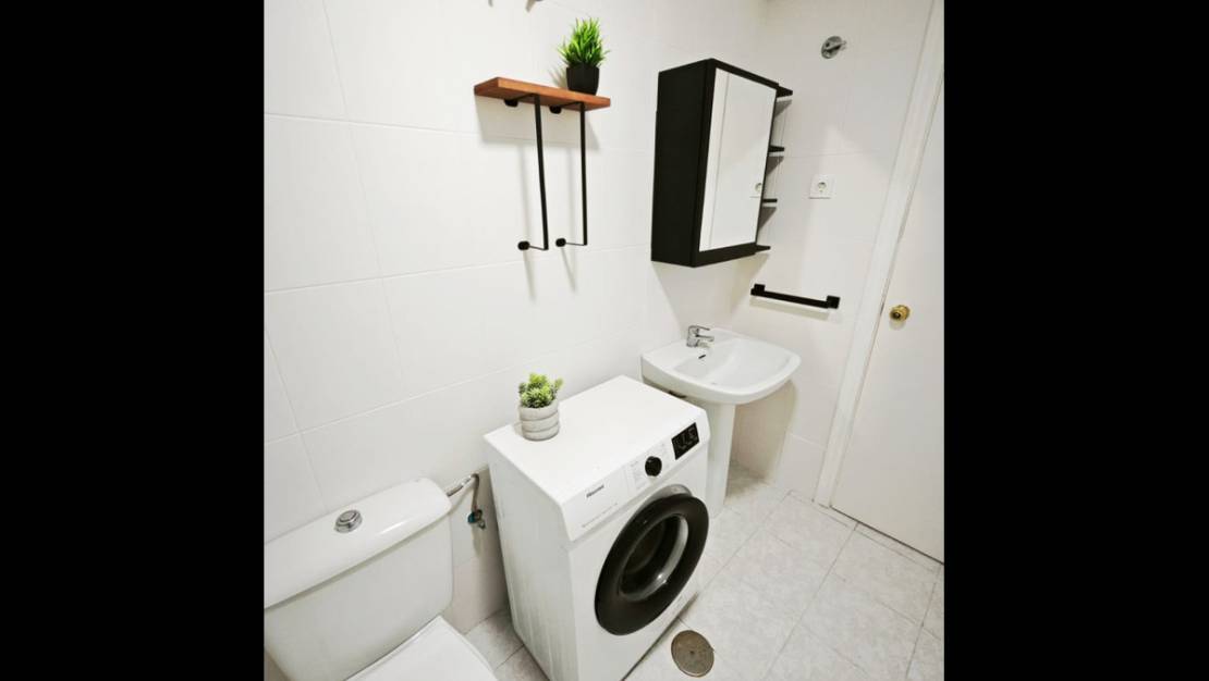 Sale - Apartment - Torrevieja - Torrevieja Centro