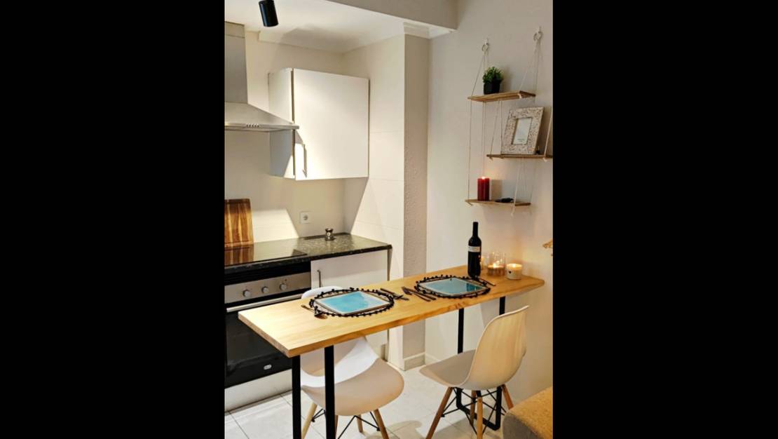 Sale - Apartment - Torrevieja - Torrevieja Centro