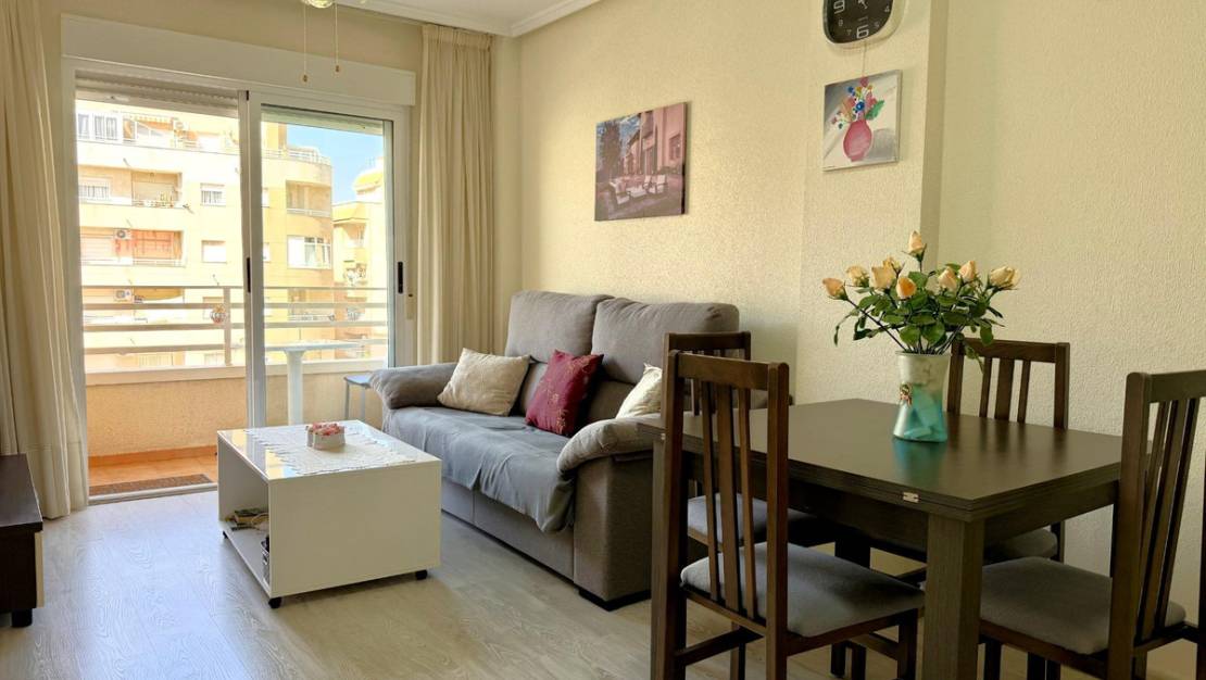 Sale - Apartment - Torrevieja - Torrevieja Centro