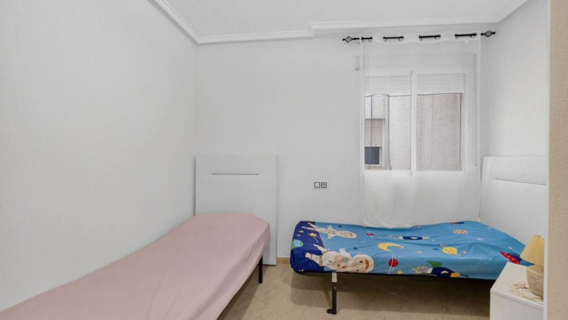 Sale - Apartment - Torrevieja - Torrevieja Centro