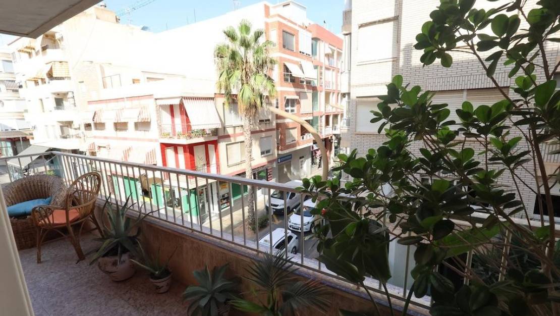 Sale - Apartment - Torrevieja - Torrevieja Centro