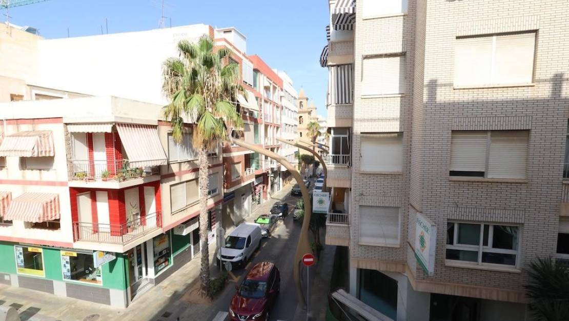 Sale - Apartment - Torrevieja - Torrevieja Centro