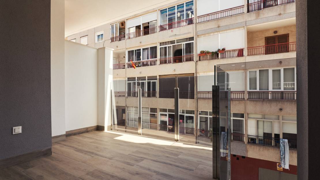Sale - Apartment - Torrevieja - Torrevieja Centro