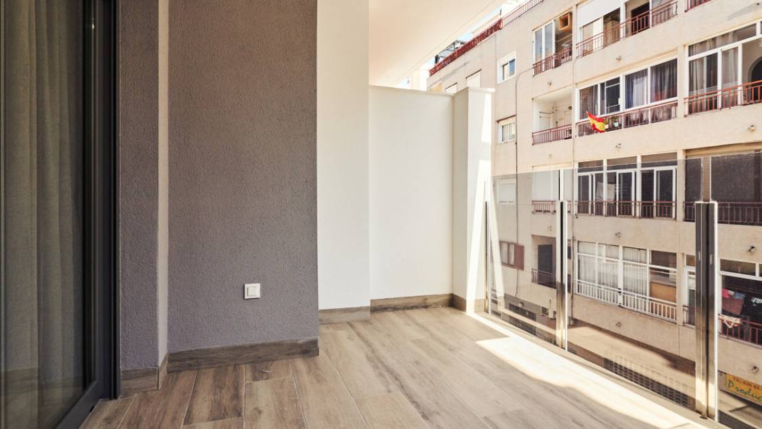 Sale - Apartment - Torrevieja - Torrevieja Centro