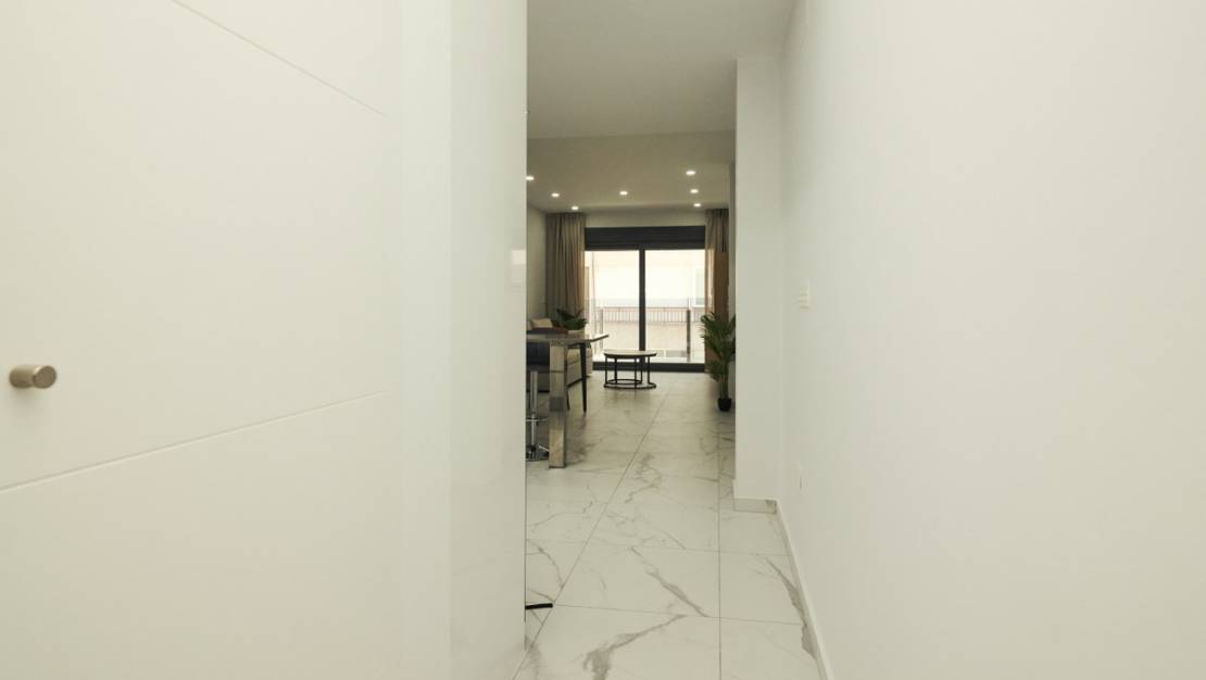 Sale - Apartment - Torrevieja - Torrevieja Centro