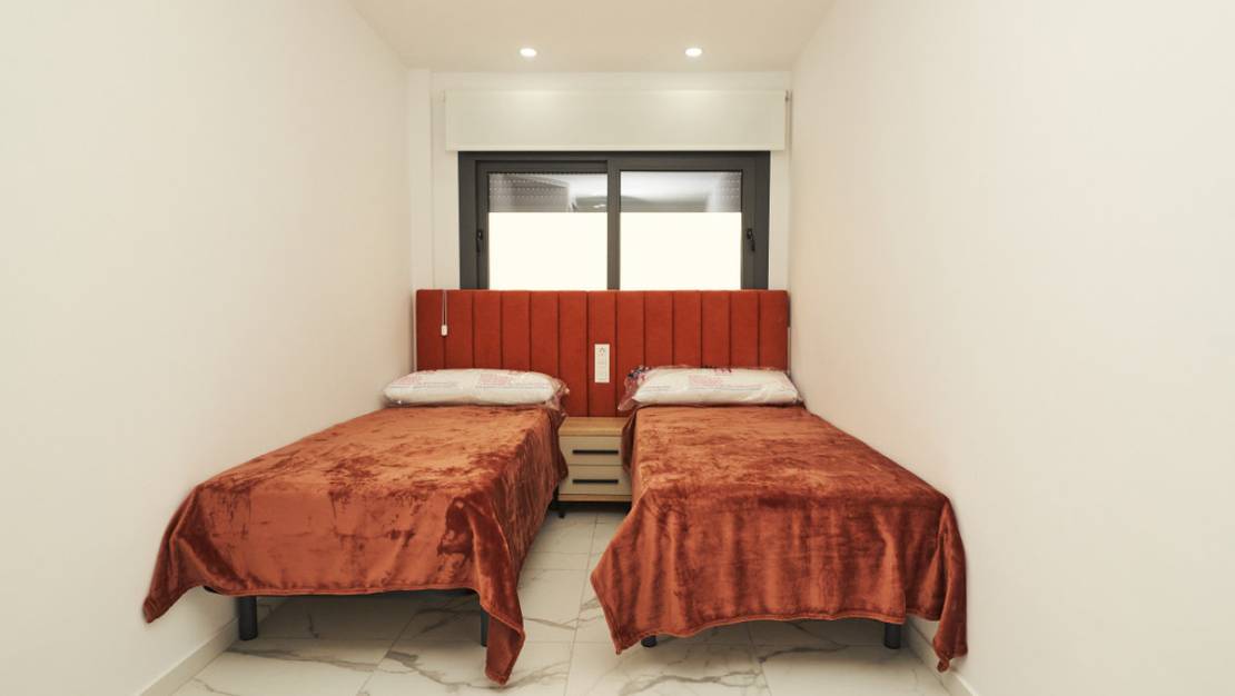 Sale - Apartment - Torrevieja - Torrevieja Centro