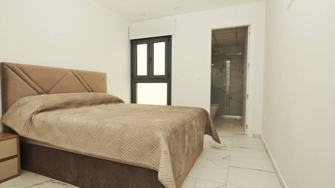 Sale - Apartment - Torrevieja - Torrevieja Centro