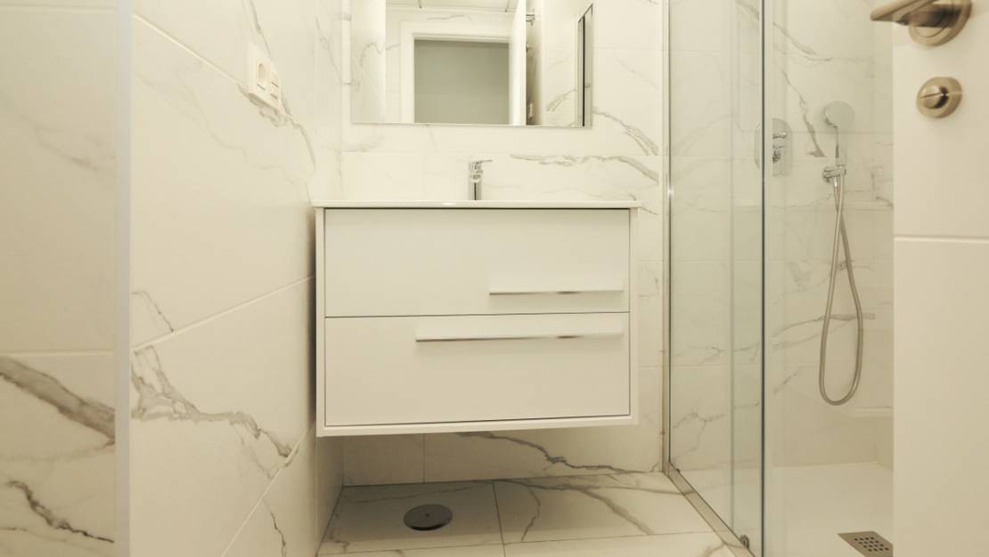 Sale - Apartment - Torrevieja - Torrevieja Centro