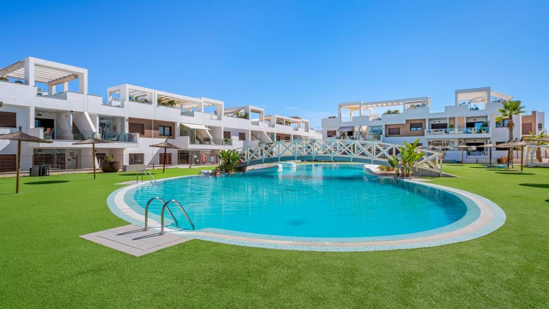Sale - Apartment - Torrevieja - Torrevieja Centro