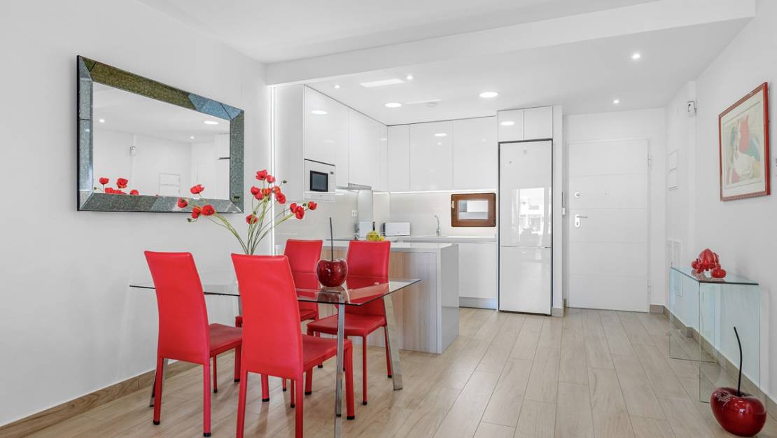 Sale - Apartment - Torrevieja - Torrevieja Centro