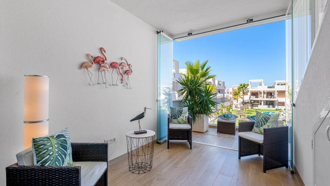 Sale - Apartment - Torrevieja - Torrevieja Centro