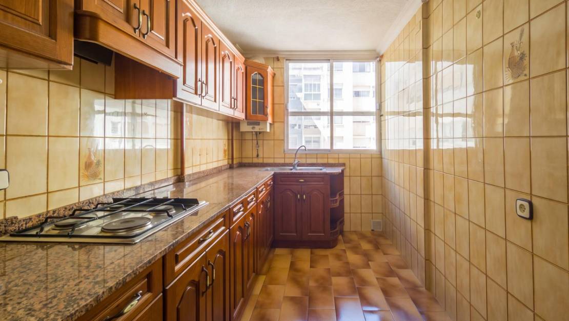 Sale - Apartment - Torrevieja - Torrevieja Centro