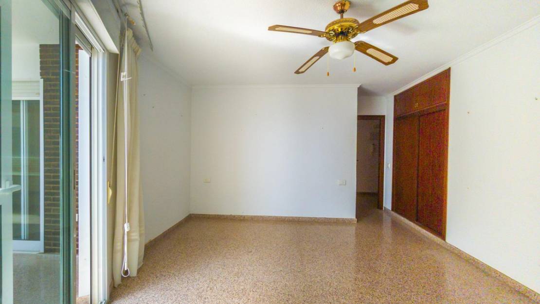 Sale - Apartment - Torrevieja - Torrevieja Centro