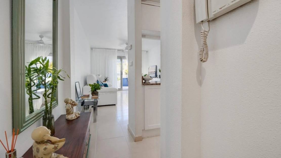Sale - Apartment - Torrevieja - Torrevieja Centro